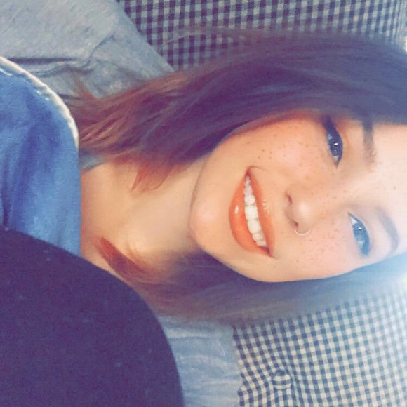 Meet your Posher, Shannon - Picture 1 of 1